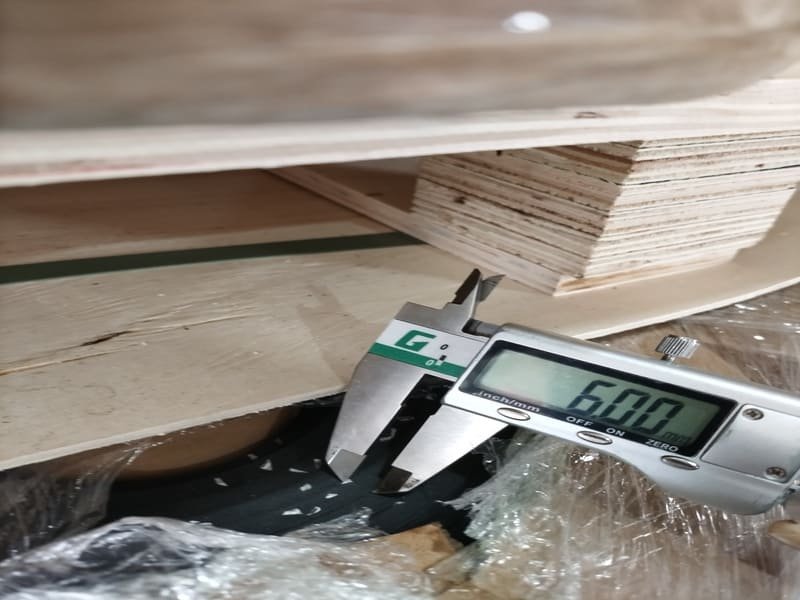 1-inch rubber lifting tiles